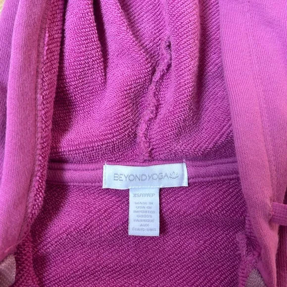 Beyond Yoga Cali Zip Up Hoodie - Picture 4 of 4